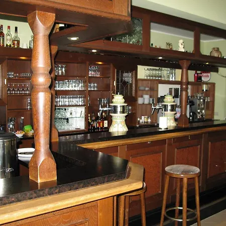Gasthof Zur Linde Hotel