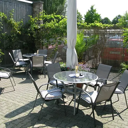 Hotel Gasthof Zur Linde 3*
